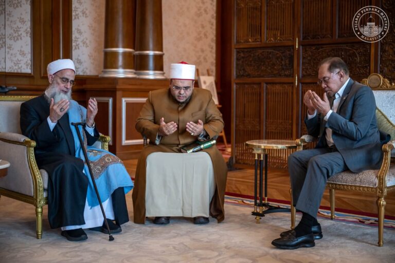 PM Anwar zahir penghargaan terima kunjungan ulama Mesir Syeikh Mustafa
