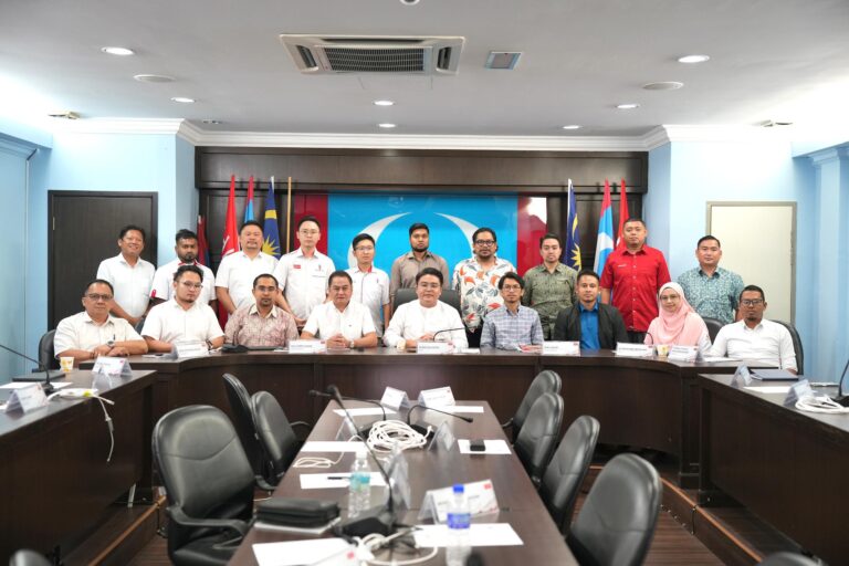 AMH desak menteri, timbalan BN segera letak jawatan dari Kabinet susulan kerjasama PN