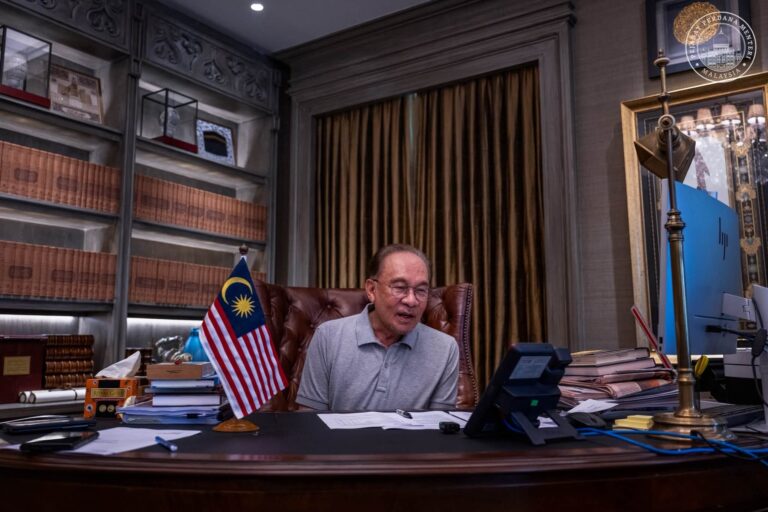 Anwar jalani pemeriksaan, dipantau pasukan doktor selama dua hari
