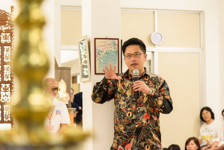 Keluar kerajaan nampak berani, tapi siapa sebenarnya yang untung? – Howard Lee