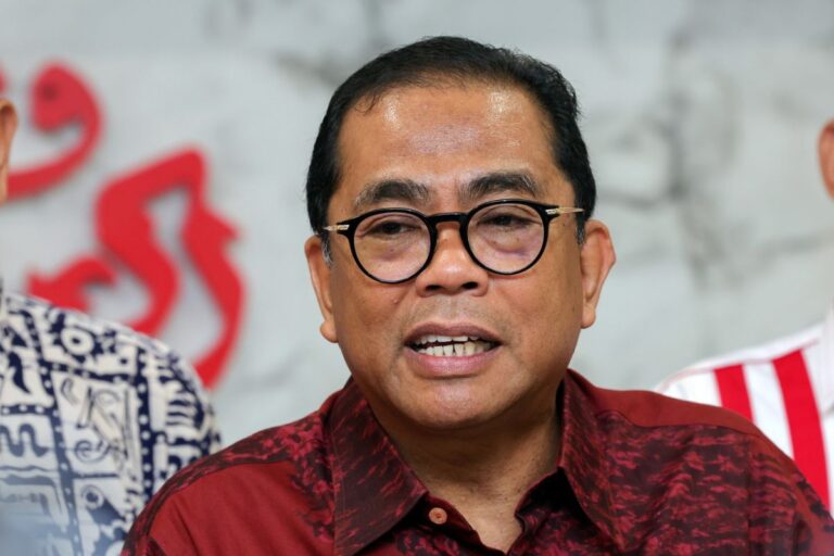 Menang kalah PRN bukan alasan tarik diri – Khaled tegaskan BN kekal bersama kerajaan