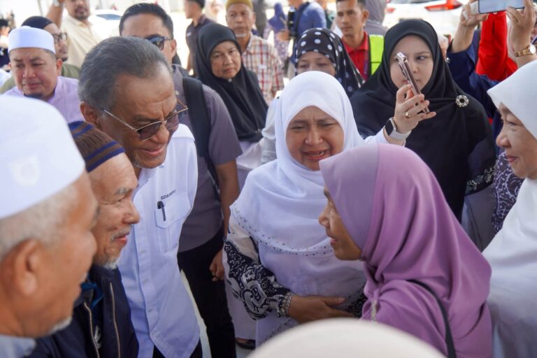 Perginya ketika berkhidmat, pulangnya dalam penghormatan – Dr Hafidzah kenang Dr Ainul Baraah