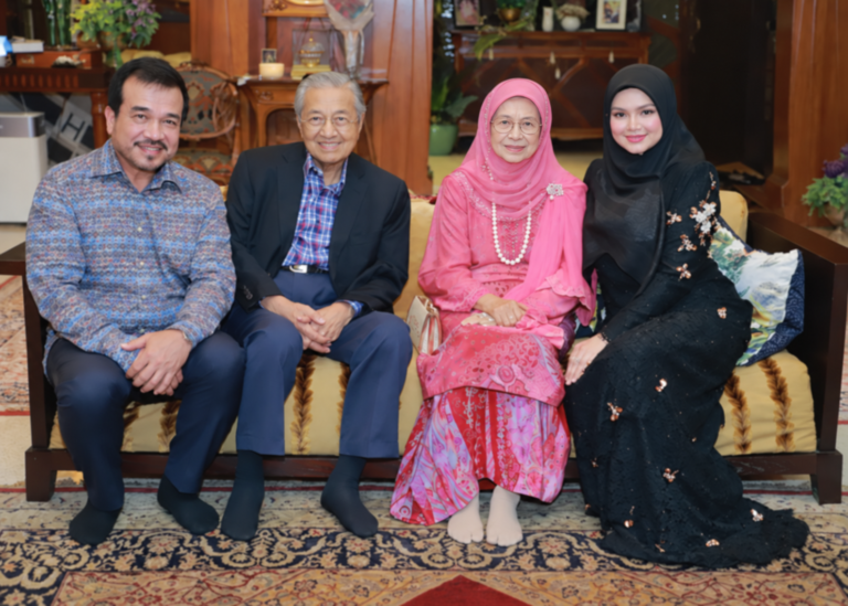 Siti Nurhaliza turut berduka, kenang sifat keibuan Tun Dr Siti Hasmah, titip doa buat Tun M