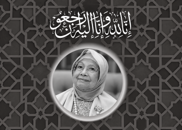 Tun Siti Hasmah kembali ke rahmatullah