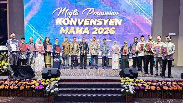 Bekalan makanan tak boleh terus bergantung pada luar, sektor agro perlu lebih berani berubah