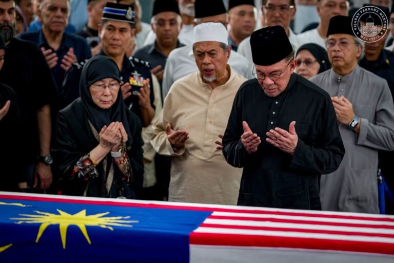 Anwar kenang Kak Hasmah sebagai sosok ibu, jasa dan budinya terus dikenang