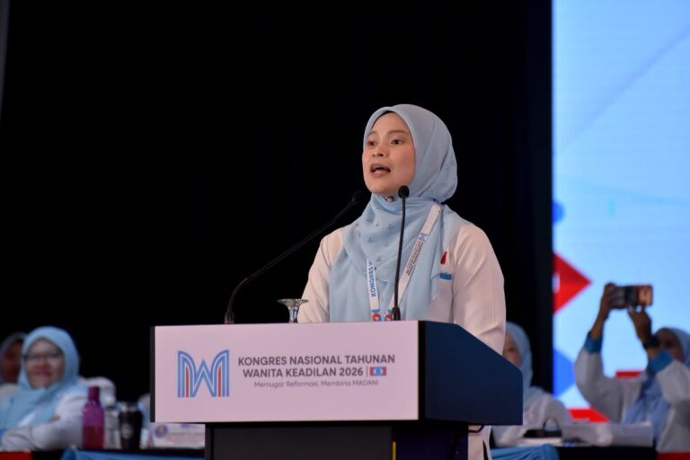 Soal ekuiti, kenapa tak tanya Najib dulu?  Srikandi PKR jawab Nooryana