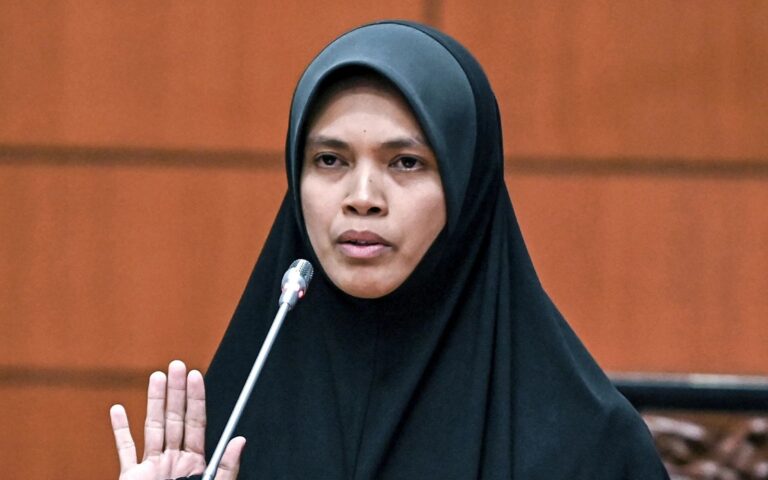 ‘Saya akan letak jawatan, tapi…’ – Marhamah bersuara lepas didesak undur diri