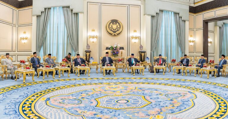 Agong berangkat pra-Majlis Raja-Raja, Sultan Nazrin pengerusikan mesyuarat esok